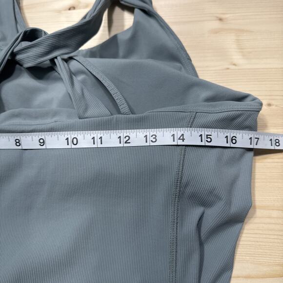 Sweaty Betty Active Top Womens L Gray Padded Bra Strappy Back Gym Yoga Workout - Picture 7 of 7